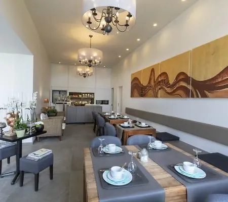 Bed & Breakfast Aurora 3*